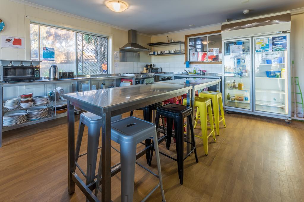 A Pousada Bells Beach Backpackers Torquay Exterior foto